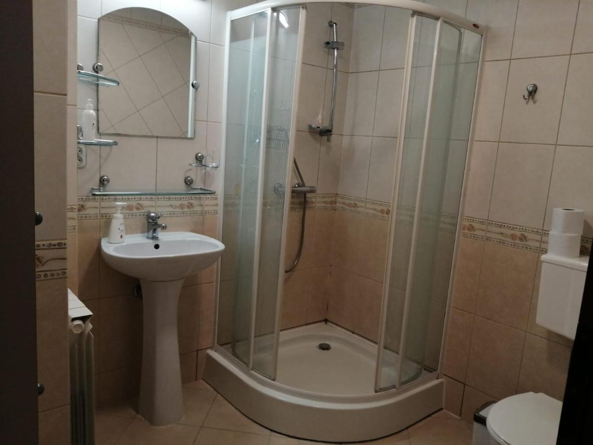 Apartament Na Dlugiej Lägenhet Łapsze Niżne Exteriör bild